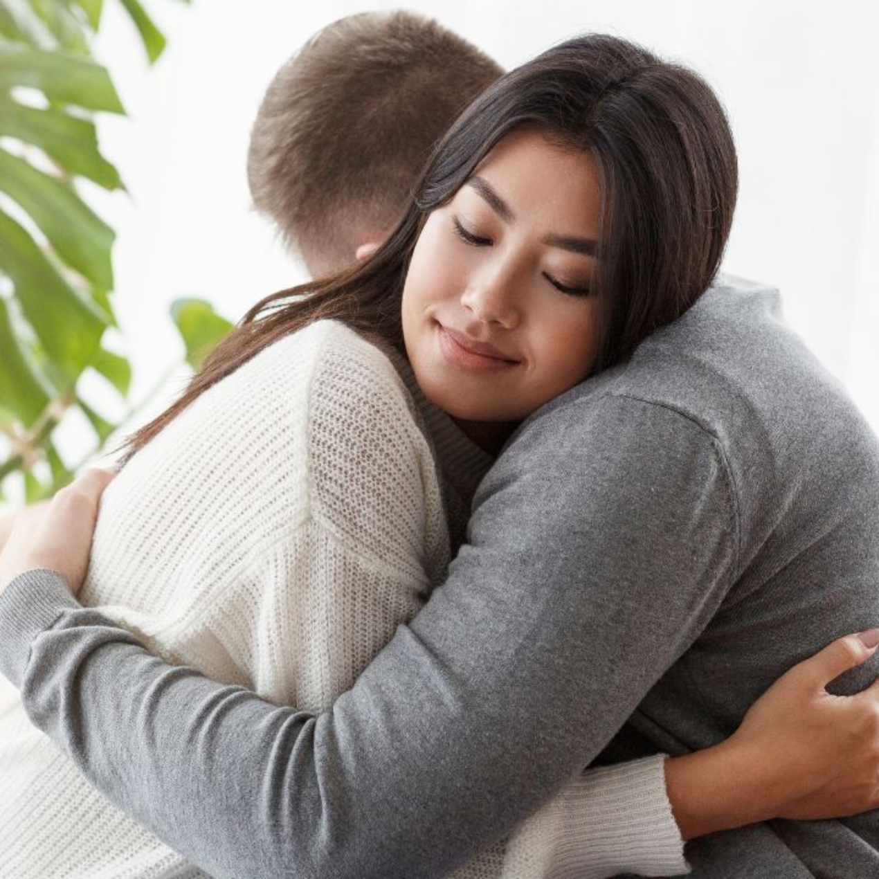 Przełamując bariery: Jak psychoterapia par może pomóc wzmocnić Wasz związek
