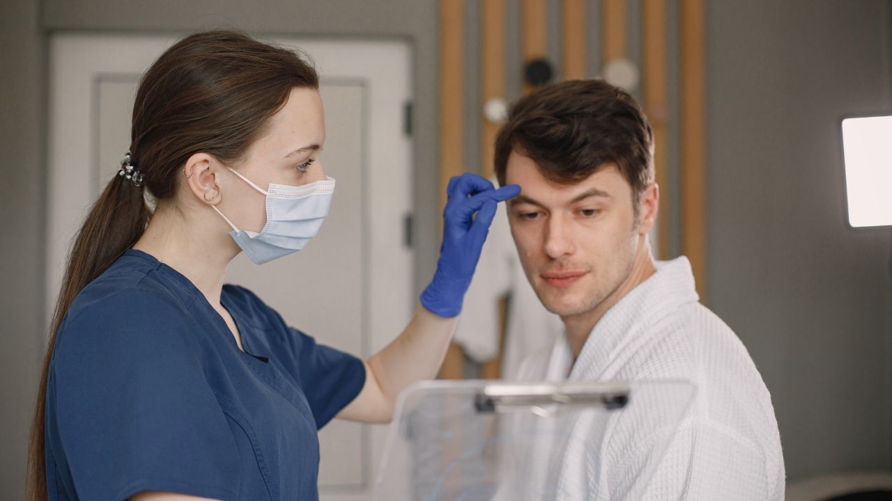 Najlepsza poradnia dermatologiczna w Warszawie Wawer – gdzie znaleźć profesjonalną pomoc?