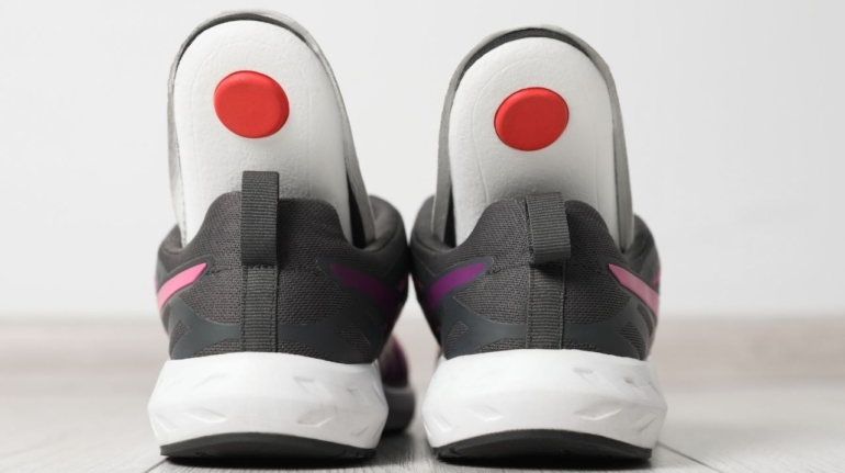 Komfort chodzenia dzięki wkładkom ortopedycznym wykonanym metodą termoplastyczną