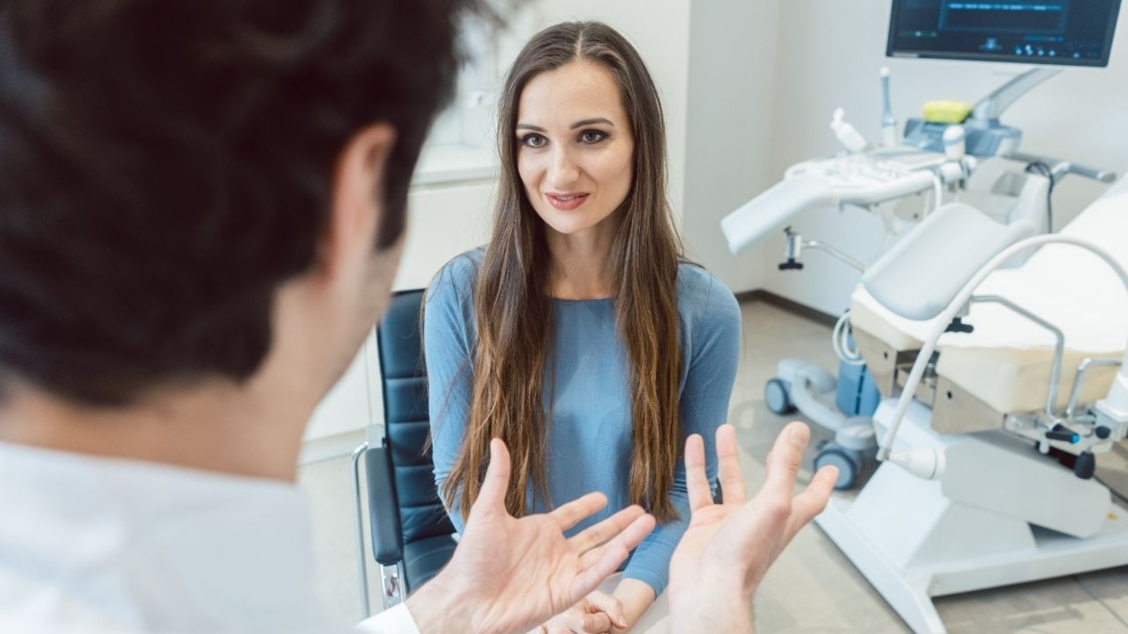 Jak przygotować się do pierwszej wizyty u ginekologa?