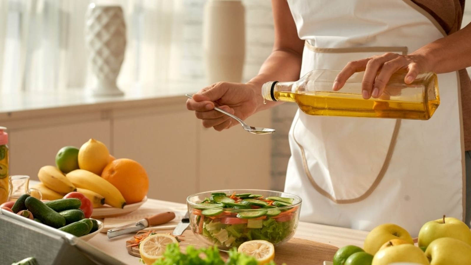 Jak dobrać olej tłoczony na zimno do swoich potrzeb żywieniowych